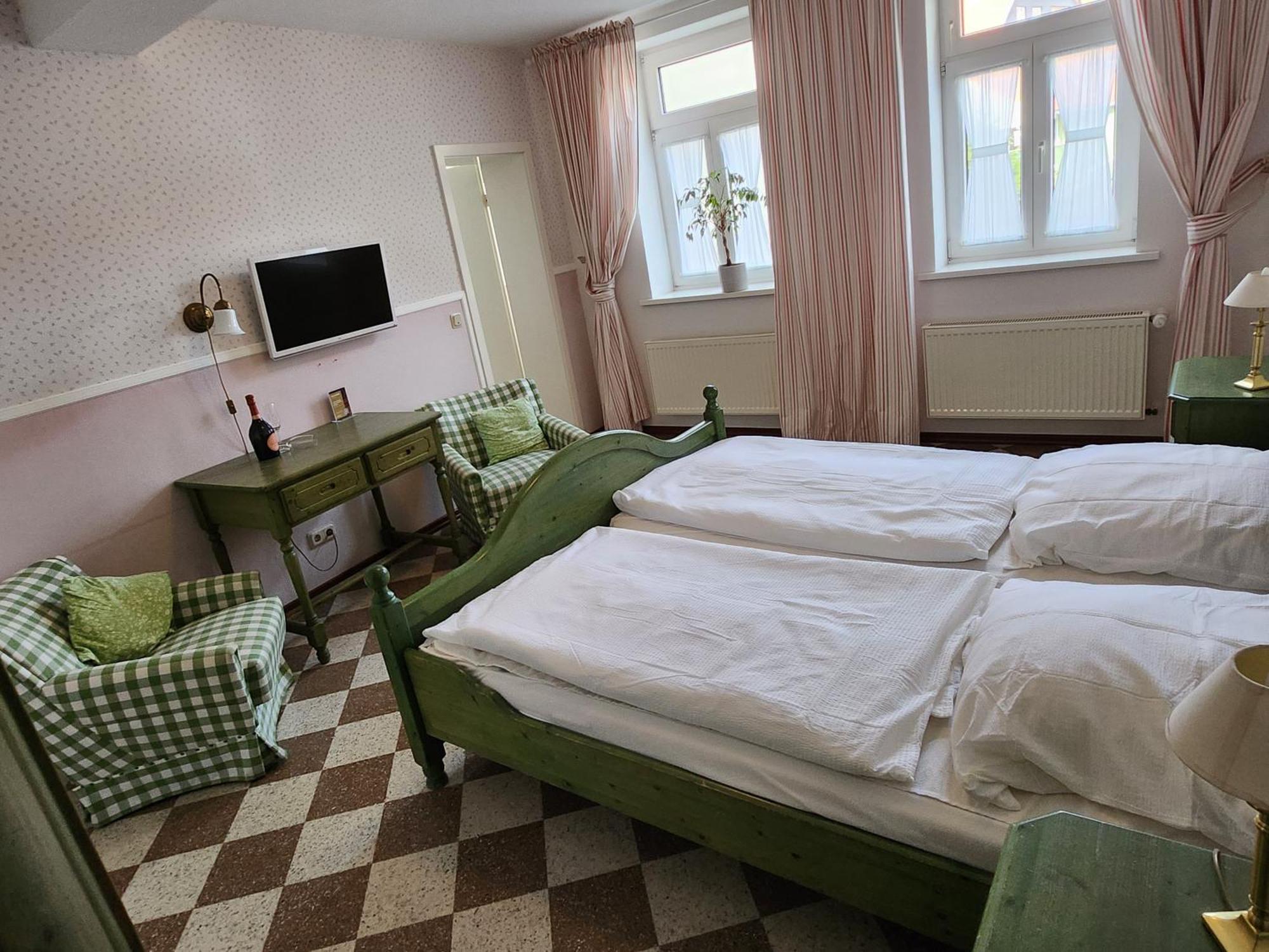 Hotel Garni Zur Post Wernigerode Exteriör bild