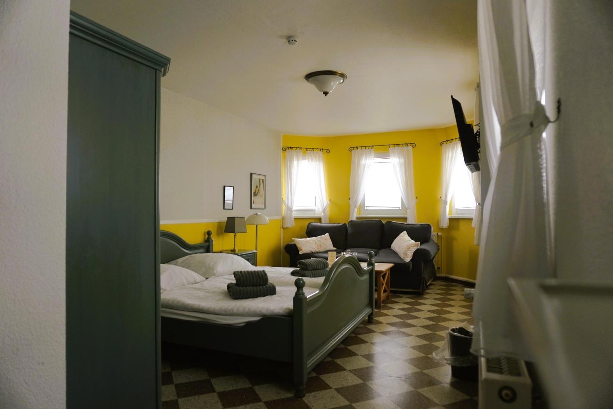 Hotel Garni Zur Post Wernigerode Exteriör bild
