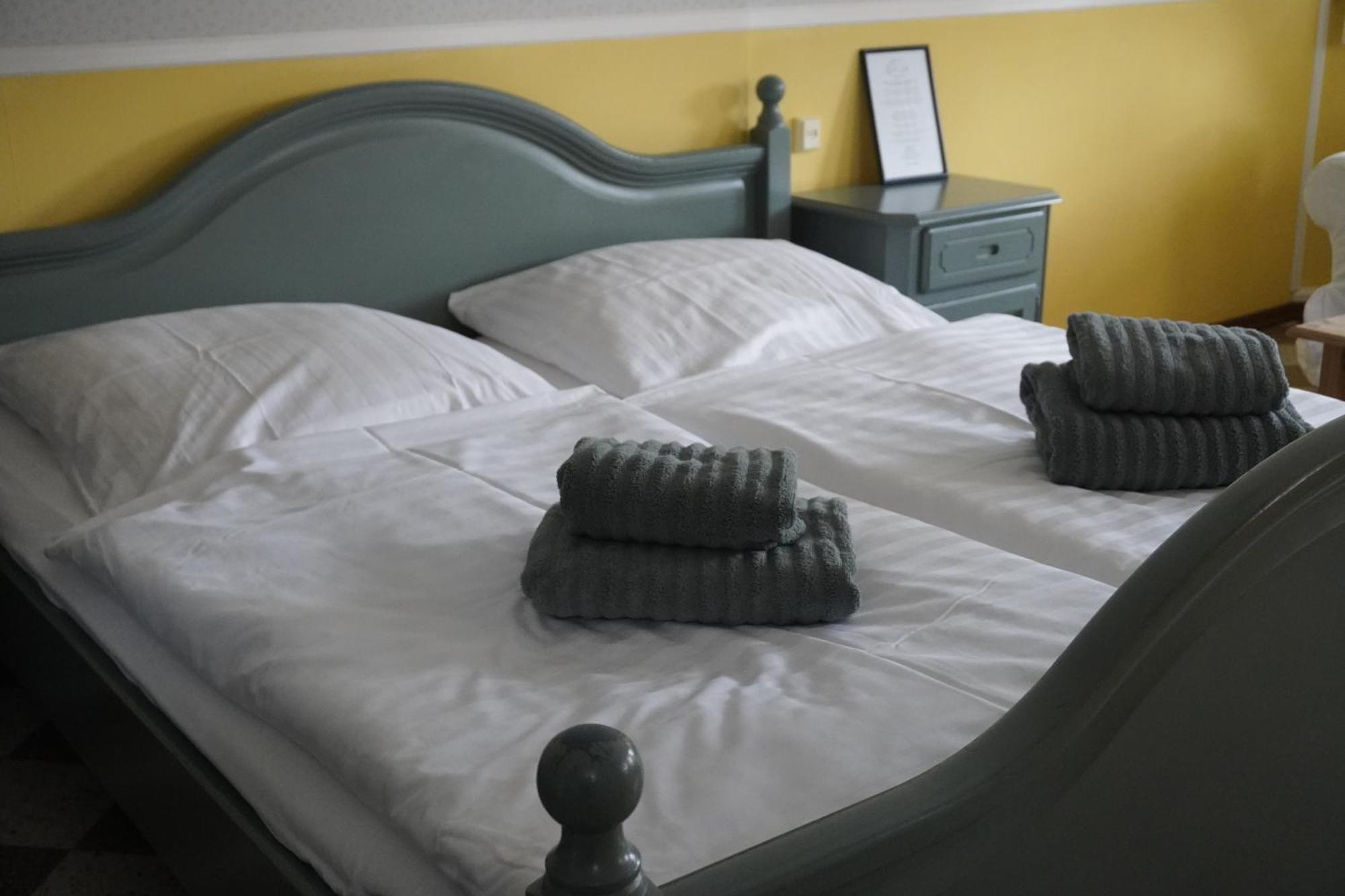 Hotel Garni Zur Post Wernigerode Exteriör bild